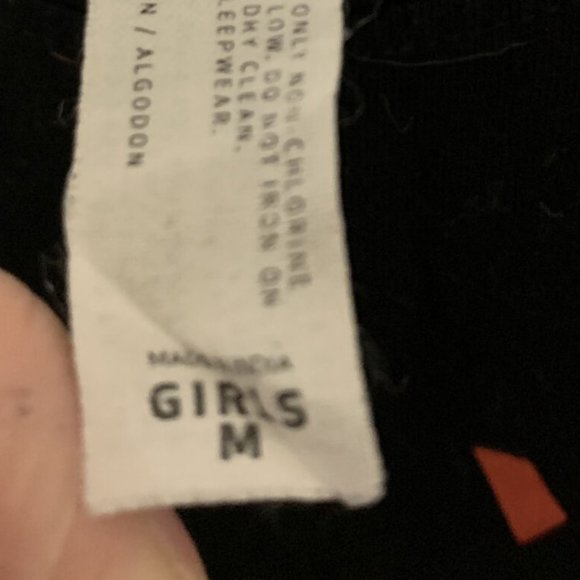 Throwing Sass Like Confetti Tee - Picture 3 of 4